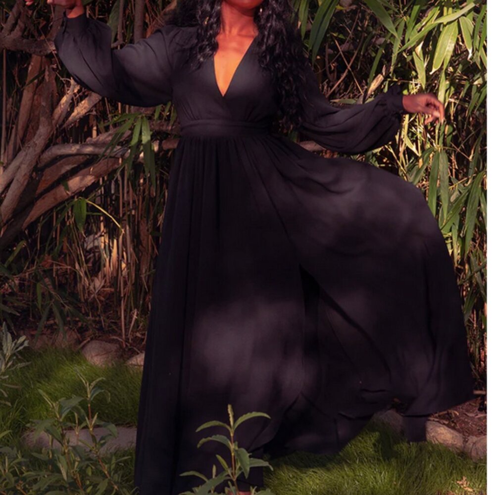 La Femme en Noir Belladonna Maxi Dress in Black  - Size Medium NWOT - Picture 2 of 9